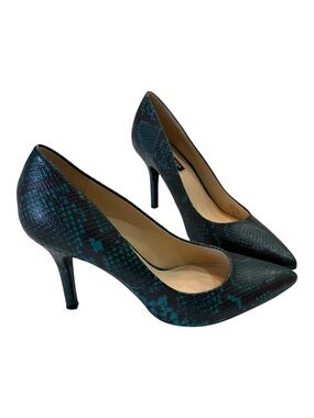 Nine West Faux Snakeskin Heels Pumps Size 8